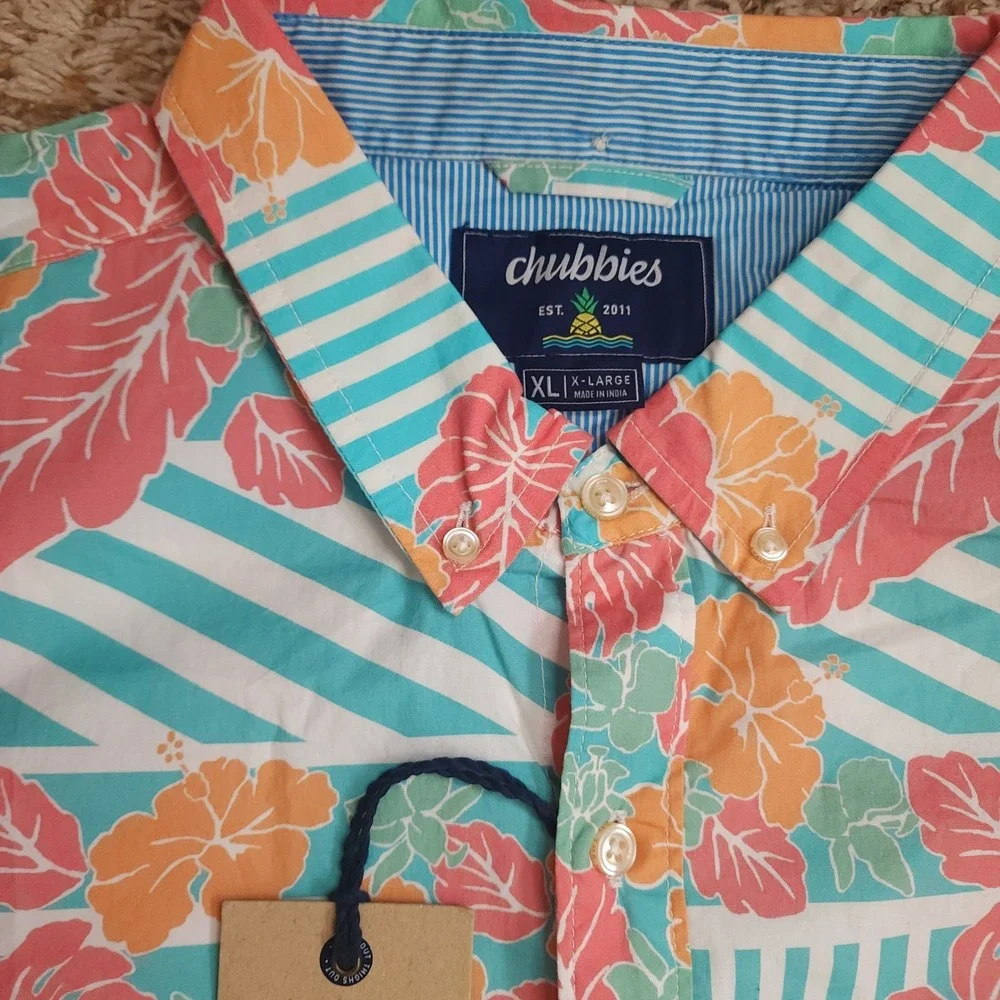 NWT Chubbies Hawaiian‎ Floral Mens XL Oxford Short Sleeve Button Up Shirt